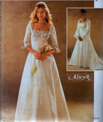 3869 ALICYN BRIDAL PRINCESS EMBRDRD INSET DRESS PATTERN 8-14